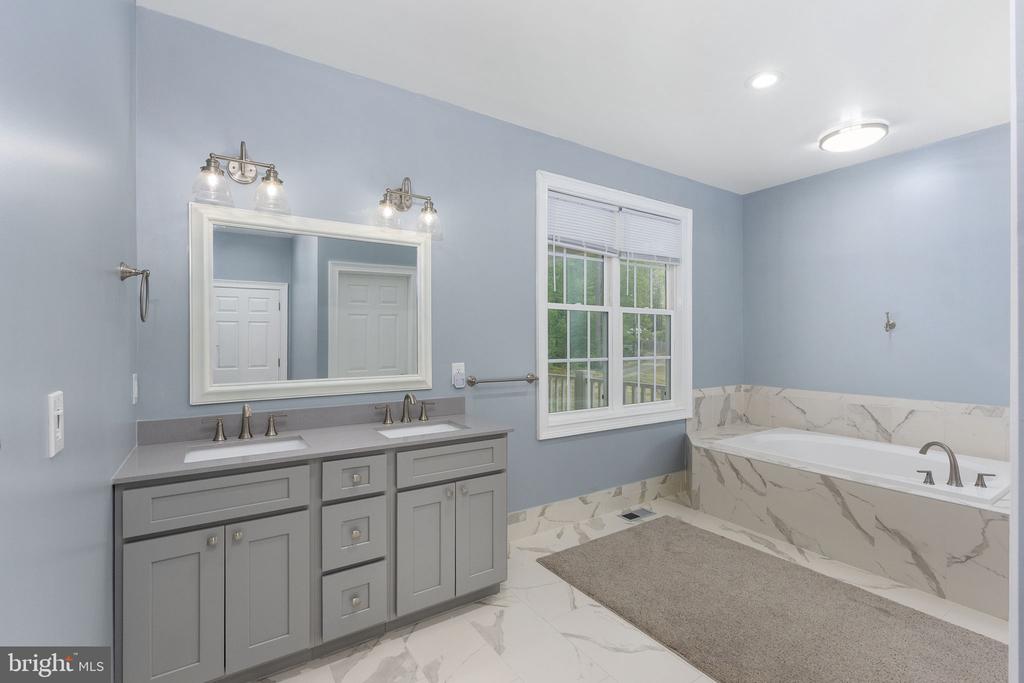 3137 BLOUNT DR, BUMPASS, Virginia 23024, 3 Bedrooms Bedrooms, ,3 BathroomsBathrooms,Residential,3137 BLOUNT DR,VASP2040832 MLS # VASP2040832