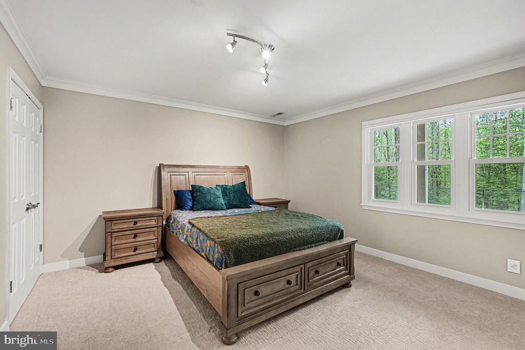 7 RIVER BLUFFS DR, FREDERICKSBURG, Virginia 22407, 4 Bedrooms Bedrooms, ,2 BathroomsBathrooms,Residential,7 RIVER BLUFFS DR,VASP2040956 MLS # VASP2040956