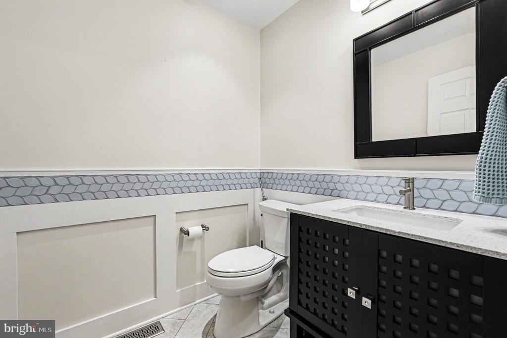 7 RIVER BLUFFS DR, FREDERICKSBURG, Virginia 22407, 4 Bedrooms Bedrooms, ,2 BathroomsBathrooms,Residential,7 RIVER BLUFFS DR,VASP2040956 MLS # VASP2040956