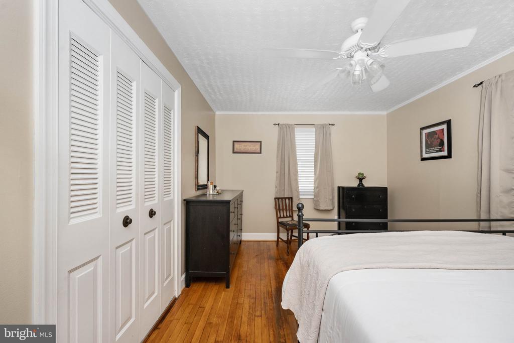 120 MCLAWS ST E, FREDERICKSBURG, Virginia 22408, 2 Bedrooms Bedrooms, ,1 BathroomBathrooms,Residential,120 MCLAWS ST E,VASP2040930 MLS # VASP2040930