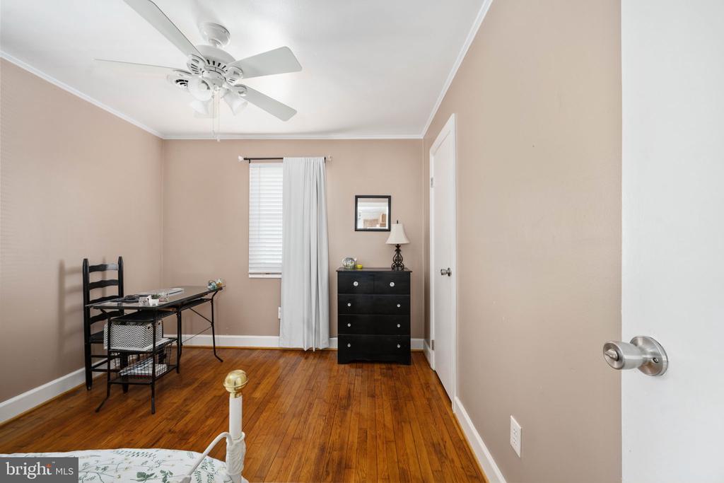 120 MCLAWS ST E, FREDERICKSBURG, Virginia 22408, 2 Bedrooms Bedrooms, ,1 BathroomBathrooms,Residential,120 MCLAWS ST E,VASP2040930 MLS # VASP2040930