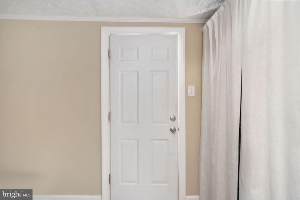 120 MCLAWS ST E, FREDERICKSBURG, Virginia 22408, 2 Bedrooms Bedrooms, ,1 BathroomBathrooms,Residential,120 MCLAWS ST E,VASP2040930 MLS # VASP2040930