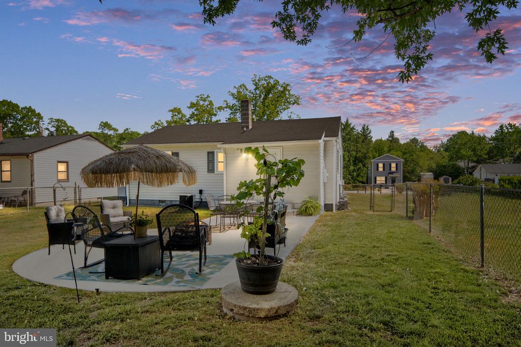 120 MCLAWS ST E, FREDERICKSBURG, Virginia 22408, 2 Bedrooms Bedrooms, ,1 BathroomBathrooms,Residential,120 MCLAWS ST E,VASP2040930 MLS # VASP2040930