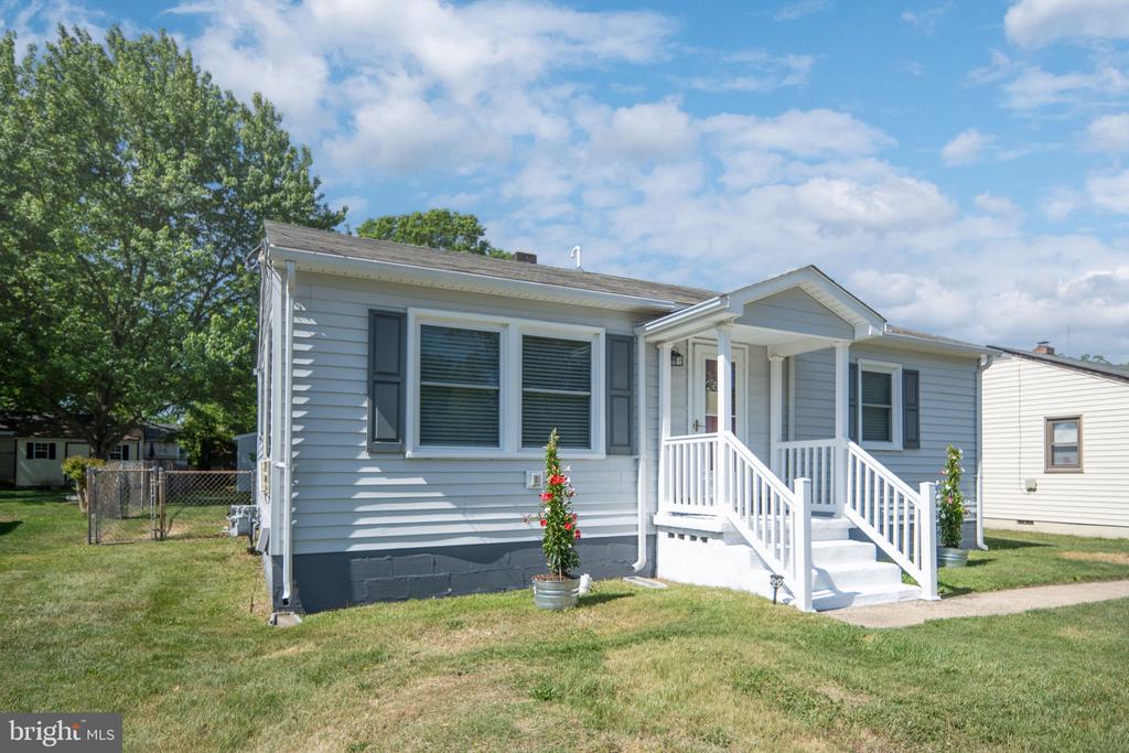 120 MCLAWS ST E, FREDERICKSBURG, Virginia 22408, 2 Bedrooms Bedrooms, ,1 BathroomBathrooms,Residential,120 MCLAWS ST E,VASP2040930 MLS # VASP2040930