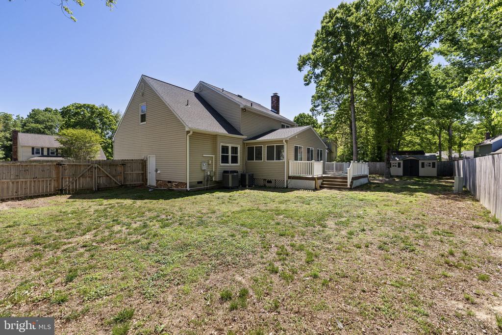 5313 LEAVELLS CROSSING DR, FREDERICKSBURG, Virginia 22407, 4 Bedrooms Bedrooms, ,2 BathroomsBathrooms,Residential,5313 LEAVELLS CROSSING DR,VASP2041098 MLS # VASP2041098