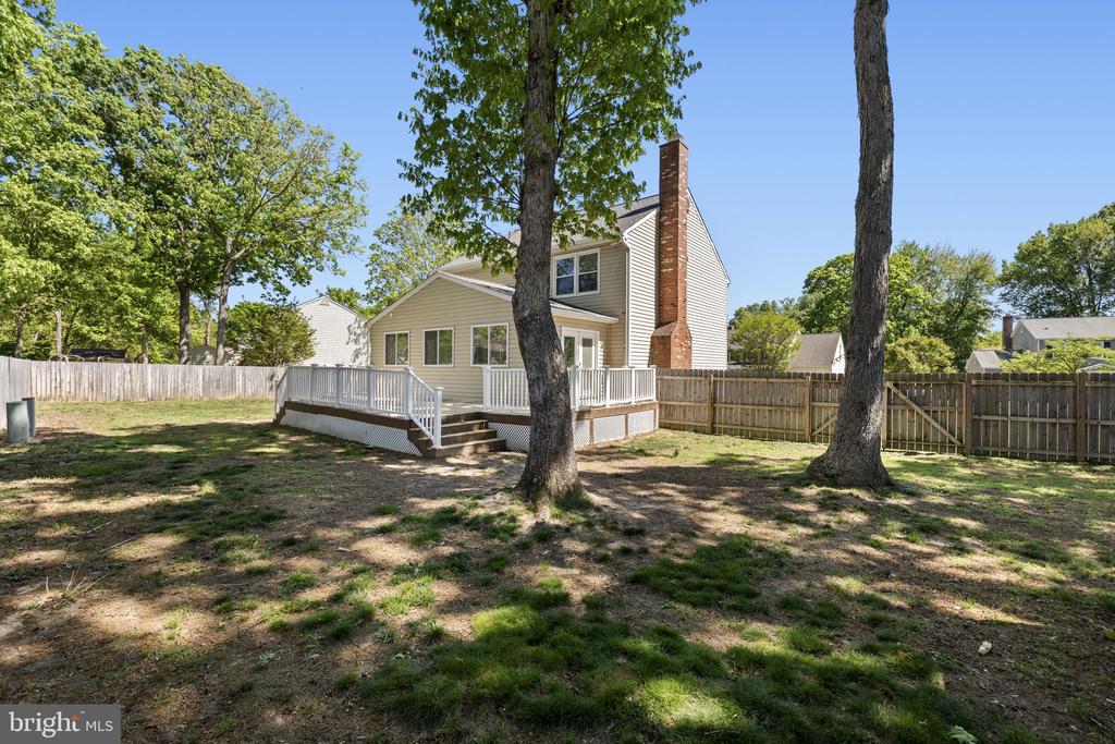 5313 LEAVELLS CROSSING DR, FREDERICKSBURG, Virginia 22407, 4 Bedrooms Bedrooms, ,2 BathroomsBathrooms,Residential,5313 LEAVELLS CROSSING DR,VASP2041098 MLS # VASP2041098