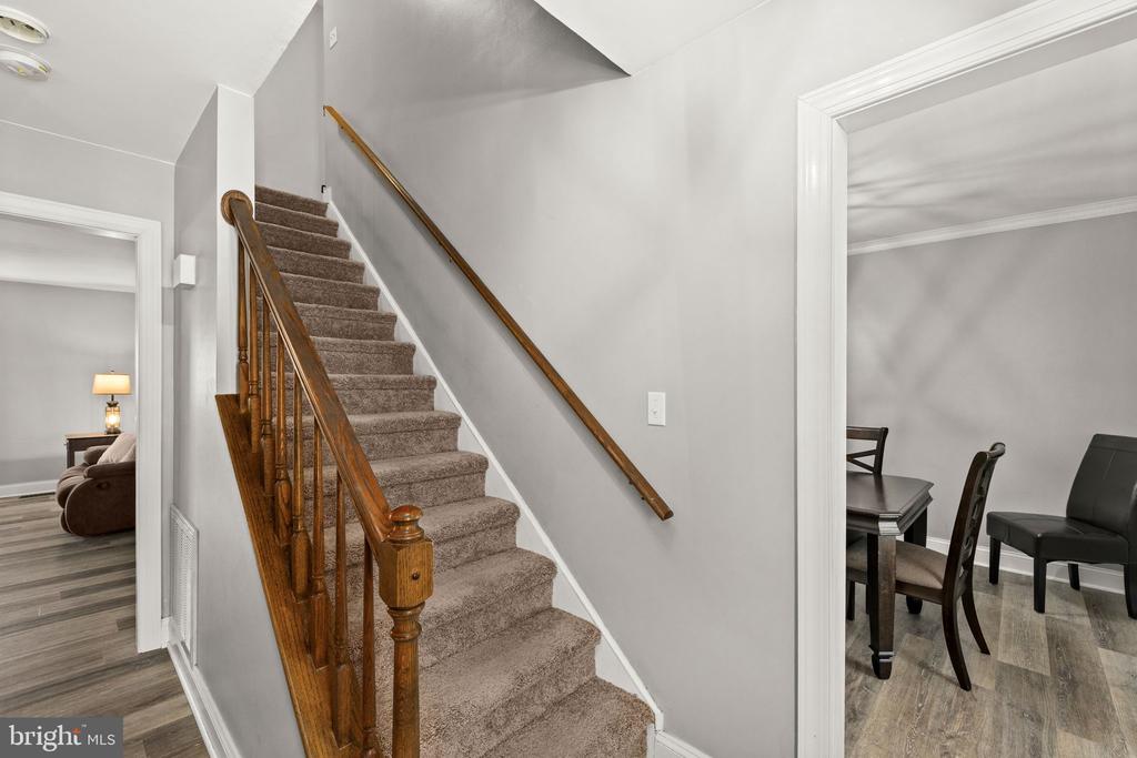 5313 LEAVELLS CROSSING DR, FREDERICKSBURG, Virginia 22407, 4 Bedrooms Bedrooms, ,2 BathroomsBathrooms,Residential,5313 LEAVELLS CROSSING DR,VASP2041098 MLS # VASP2041098