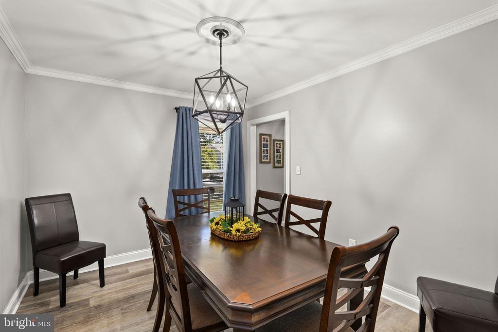 5313 LEAVELLS CROSSING DR, FREDERICKSBURG, Virginia 22407, 4 Bedrooms Bedrooms, ,2 BathroomsBathrooms,Residential,5313 LEAVELLS CROSSING DR,VASP2041098 MLS # VASP2041098