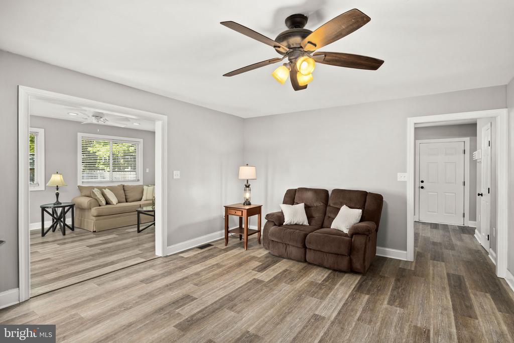 5313 LEAVELLS CROSSING DR, FREDERICKSBURG, Virginia 22407, 4 Bedrooms Bedrooms, ,2 BathroomsBathrooms,Residential,5313 LEAVELLS CROSSING DR,VASP2041098 MLS # VASP2041098