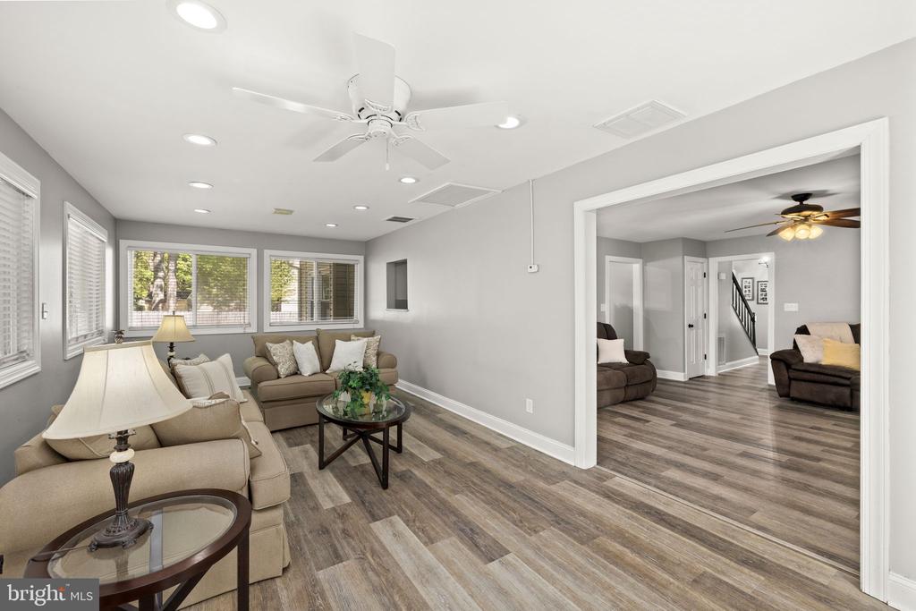 5313 LEAVELLS CROSSING DR, FREDERICKSBURG, Virginia 22407, 4 Bedrooms Bedrooms, ,2 BathroomsBathrooms,Residential,5313 LEAVELLS CROSSING DR,VASP2041098 MLS # VASP2041098