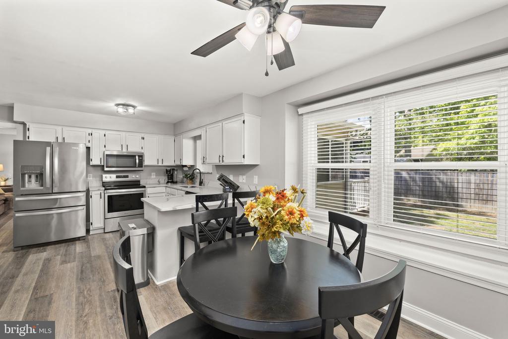 5313 LEAVELLS CROSSING DR, FREDERICKSBURG, Virginia 22407, 4 Bedrooms Bedrooms, ,2 BathroomsBathrooms,Residential,5313 LEAVELLS CROSSING DR,VASP2041098 MLS # VASP2041098