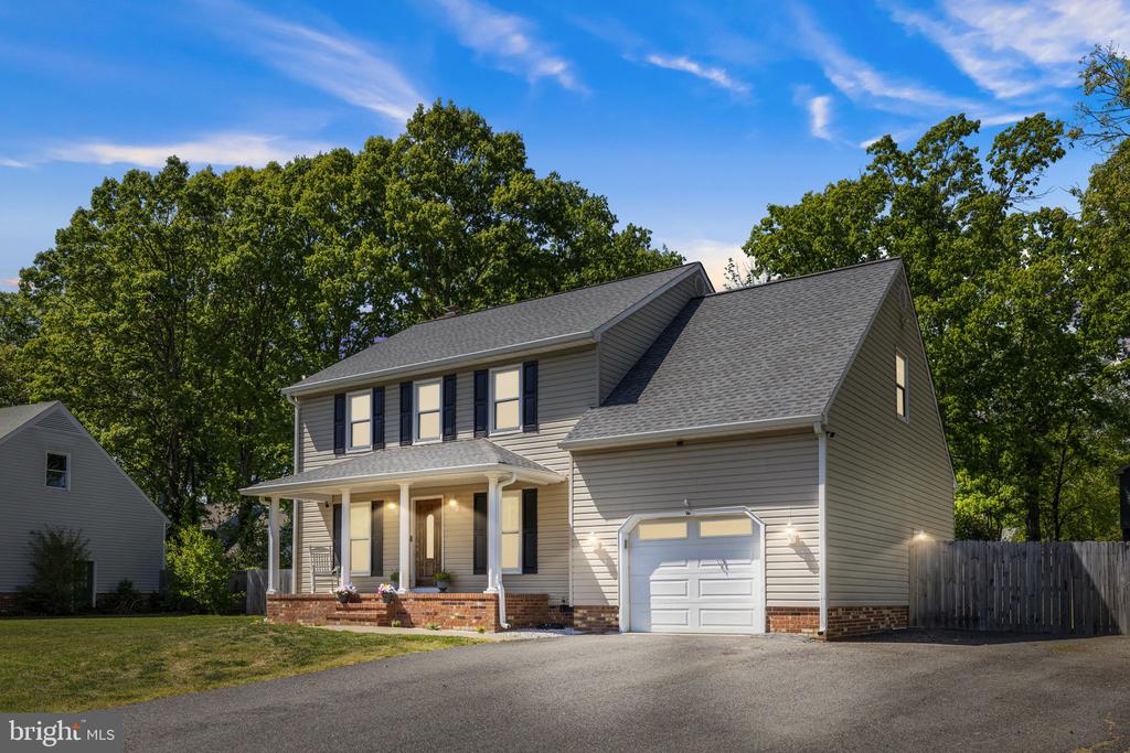 5313 LEAVELLS CROSSING DR, FREDERICKSBURG, Virginia 22407, 4 Bedrooms Bedrooms, ,2 BathroomsBathrooms,Residential,5313 LEAVELLS CROSSING DR,VASP2041098 MLS # VASP2041098