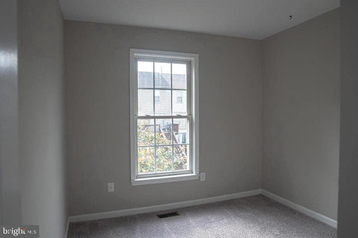 10732 WAKEMAN DR, FREDERICKSBURG, Virginia 22407, 3 Bedrooms Bedrooms, ,3 BathroomsBathrooms,Residential,10732 WAKEMAN DR,VASP2041106 MLS # VASP2041106