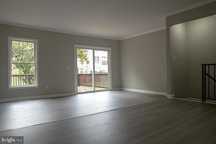 10732 WAKEMAN DR, FREDERICKSBURG, Virginia 22407, 3 Bedrooms Bedrooms, ,3 BathroomsBathrooms,Residential,10732 WAKEMAN DR,VASP2041106 MLS # VASP2041106