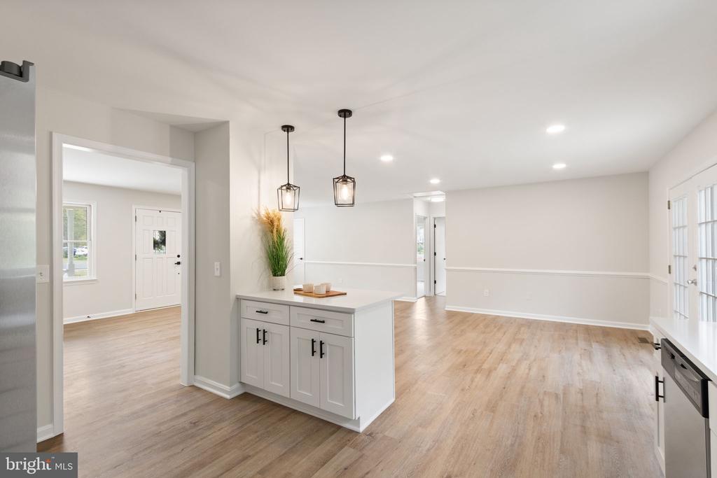 10722 LOVETT DR, FREDERICKSBURG, Virginia 22407, 3 Bedrooms Bedrooms, ,2 BathroomsBathrooms,Residential,10722 LOVETT DR,VASP2041062 MLS # VASP2041062