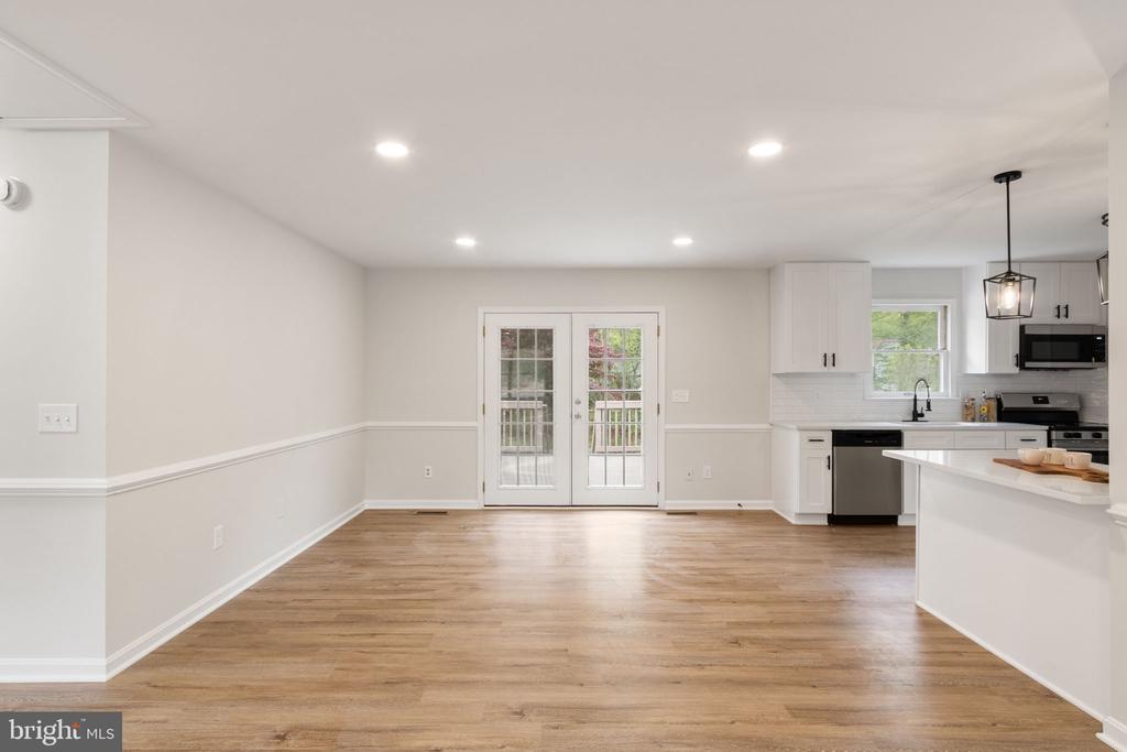 10722 LOVETT DR, FREDERICKSBURG, Virginia 22407, 3 Bedrooms Bedrooms, ,2 BathroomsBathrooms,Residential,10722 LOVETT DR,VASP2041062 MLS # VASP2041062