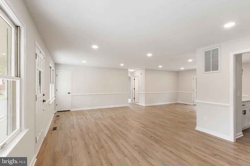 10722 LOVETT DR, FREDERICKSBURG, Virginia 22407, 3 Bedrooms Bedrooms, ,2 BathroomsBathrooms,Residential,10722 LOVETT DR,VASP2041062 MLS # VASP2041062