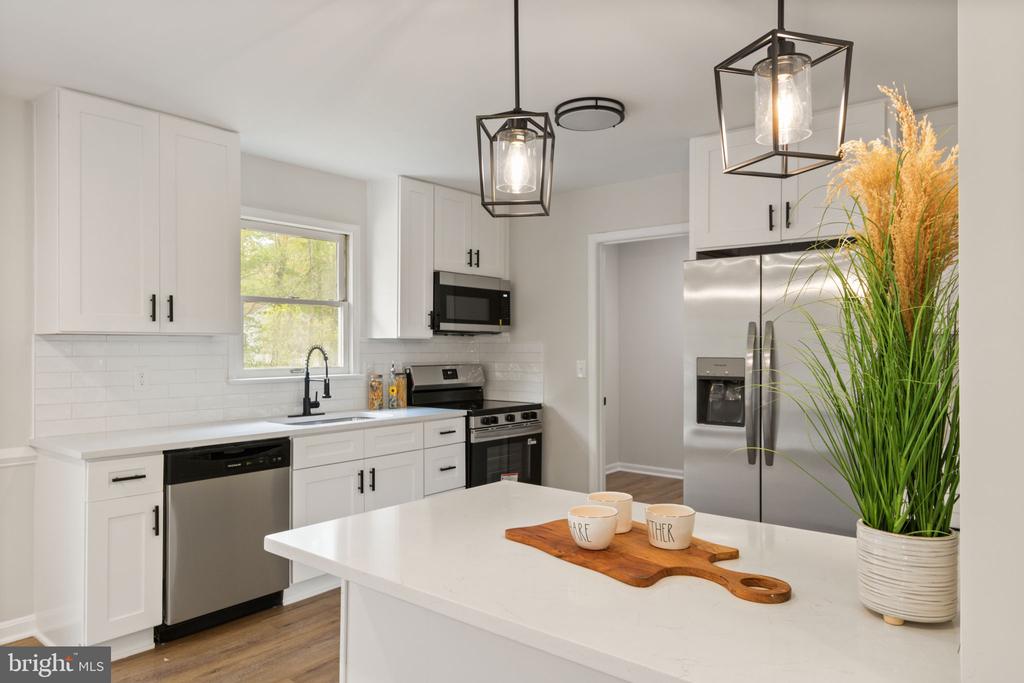 10722 LOVETT DR, FREDERICKSBURG, Virginia 22407, 3 Bedrooms Bedrooms, ,2 BathroomsBathrooms,Residential,10722 LOVETT DR,VASP2041062 MLS # VASP2041062