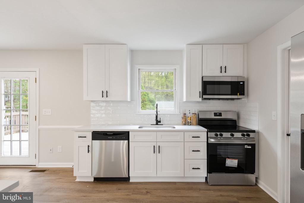 10722 LOVETT DR, FREDERICKSBURG, Virginia 22407, 3 Bedrooms Bedrooms, ,2 BathroomsBathrooms,Residential,10722 LOVETT DR,VASP2041062 MLS # VASP2041062