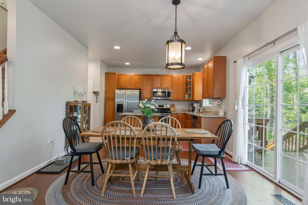 2913 LAKEVIEW PKWY, LOCUST GROVE, Virginia 22508, 4 Bedrooms Bedrooms, ,2 BathroomsBathrooms,Residential,2913 LAKEVIEW PKWY,VAOR2013832 MLS # VAOR2013832