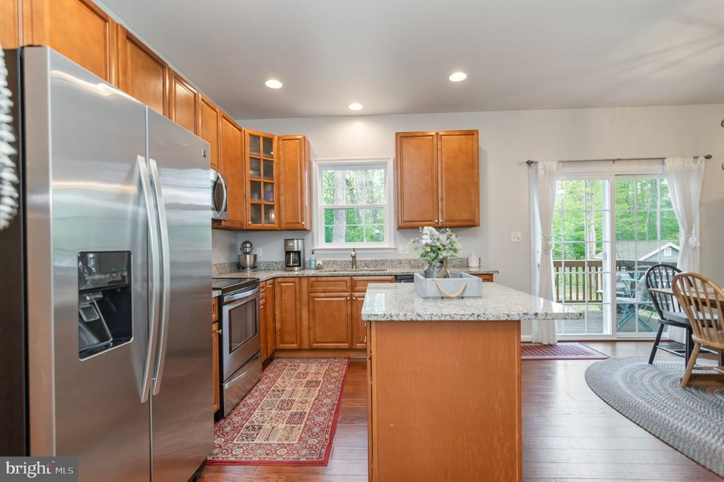 2913 LAKEVIEW PKWY, LOCUST GROVE, Virginia 22508, 4 Bedrooms Bedrooms, ,2 BathroomsBathrooms,Residential,2913 LAKEVIEW PKWY,VAOR2013832 MLS # VAOR2013832