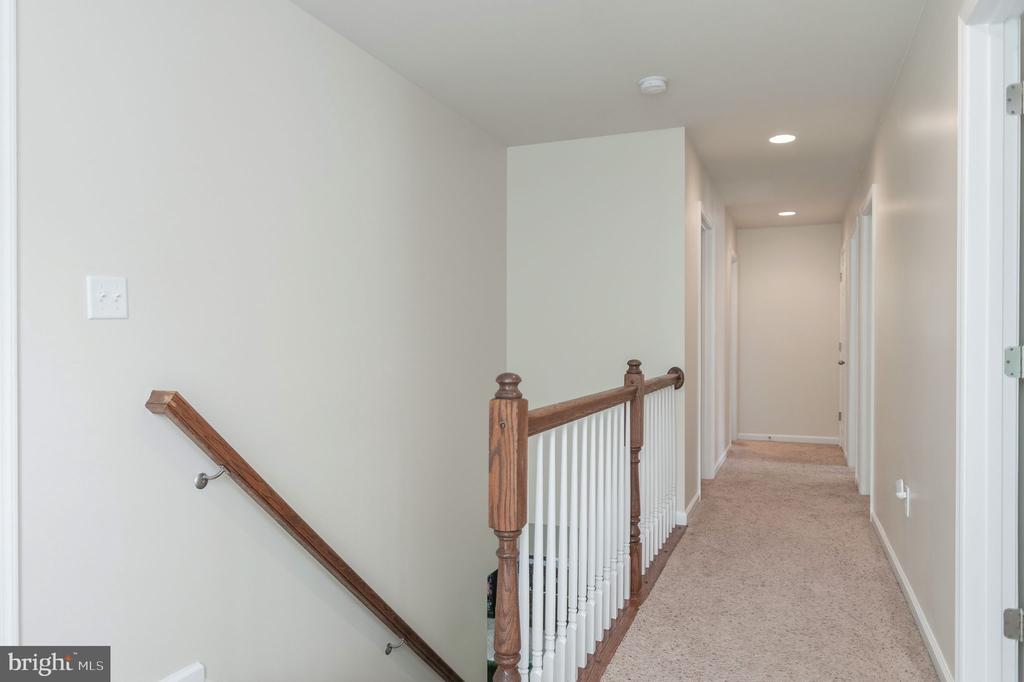 2913 LAKEVIEW PKWY, LOCUST GROVE, Virginia 22508, 4 Bedrooms Bedrooms, ,2 BathroomsBathrooms,Residential,2913 LAKEVIEW PKWY,VAOR2013832 MLS # VAOR2013832