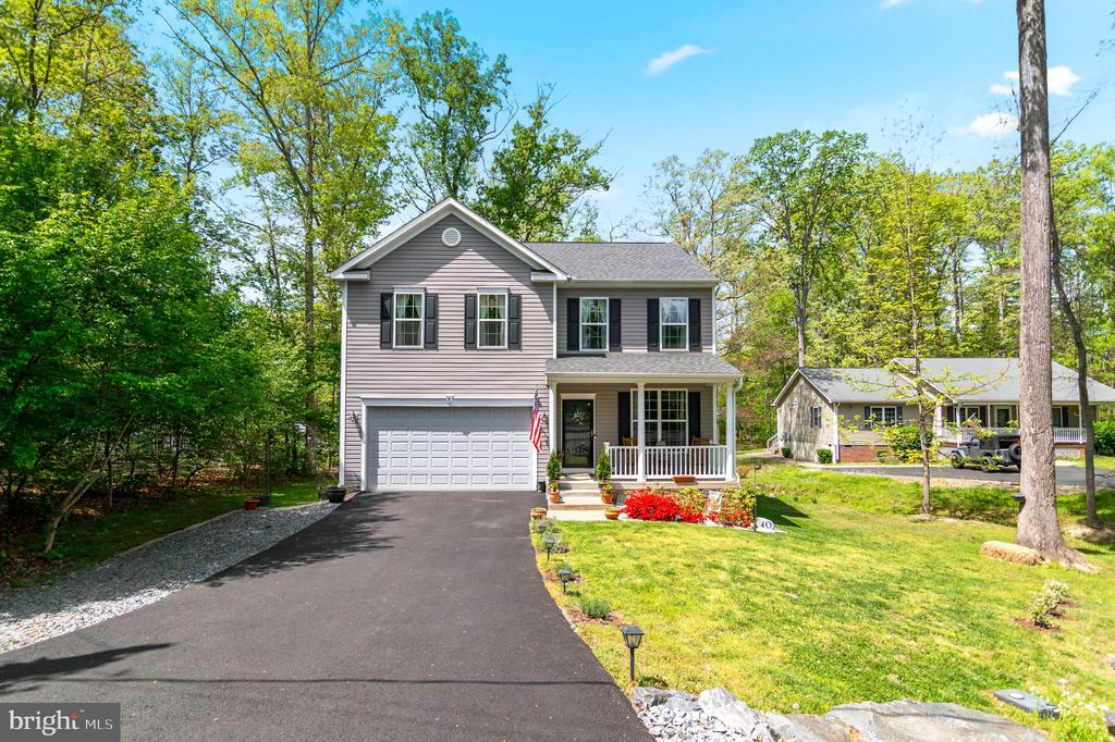 2913 LAKEVIEW PKWY, LOCUST GROVE, Virginia 22508, 4 Bedrooms Bedrooms, ,2 BathroomsBathrooms,Residential,2913 LAKEVIEW PKWY,VAOR2013832 MLS # VAOR2013832