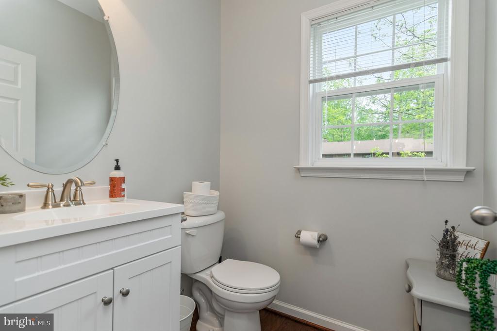 2913 LAKEVIEW PKWY, LOCUST GROVE, Virginia 22508, 4 Bedrooms Bedrooms, ,2 BathroomsBathrooms,Residential,2913 LAKEVIEW PKWY,VAOR2013832 MLS # VAOR2013832