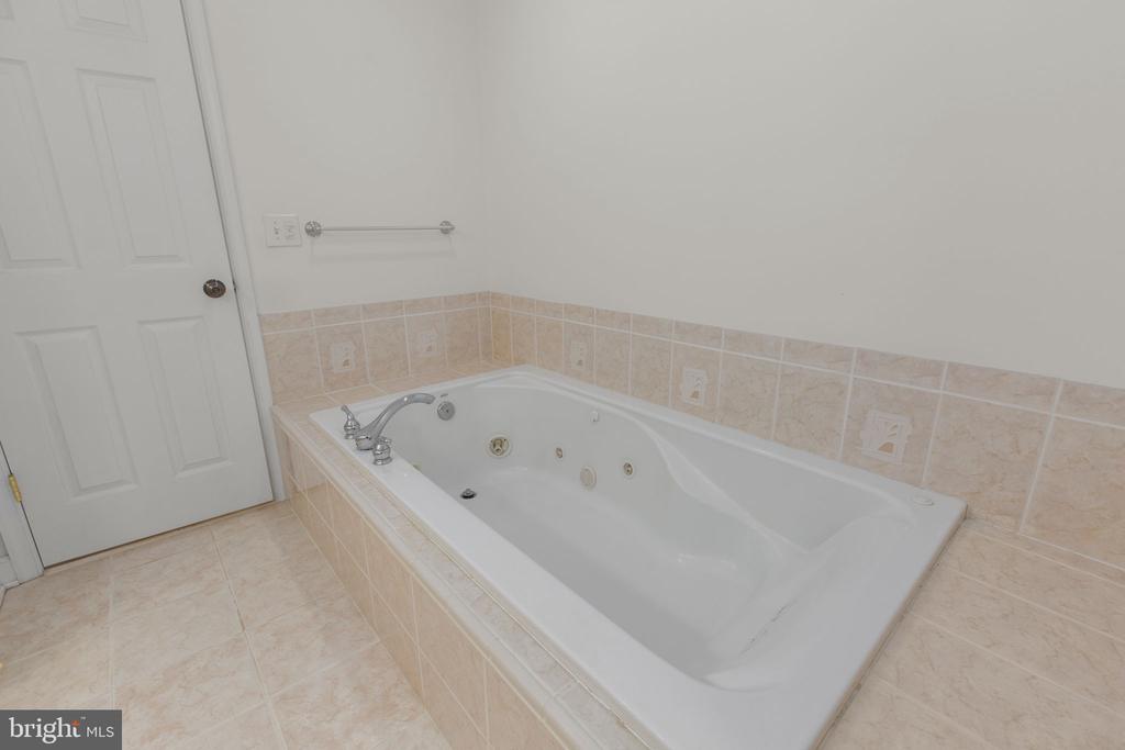 13071 SAINT JUST RD, UNIONVILLE, Virginia 22567, 4 Bedrooms Bedrooms, ,2 BathroomsBathrooms,Residential,13071 SAINT JUST RD,VAOR2013862 MLS # VAOR2013862