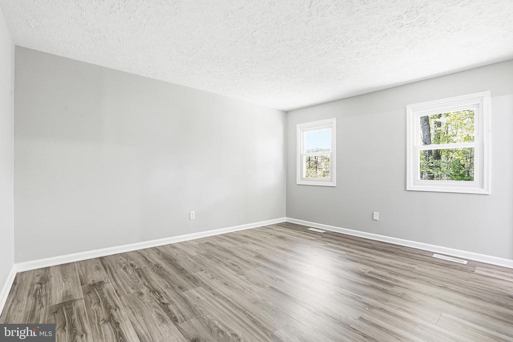 107 SUNSET CT, LOCUST GROVE, Virginia 22508, 3 Bedrooms Bedrooms, ,2 BathroomsBathrooms,Residential,107 SUNSET CT,VAOR2013912 MLS # VAOR2013912