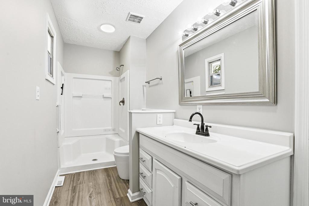 107 SUNSET CT, LOCUST GROVE, Virginia 22508, 3 Bedrooms Bedrooms, ,2 BathroomsBathrooms,Residential,107 SUNSET CT,VAOR2013912 MLS # VAOR2013912