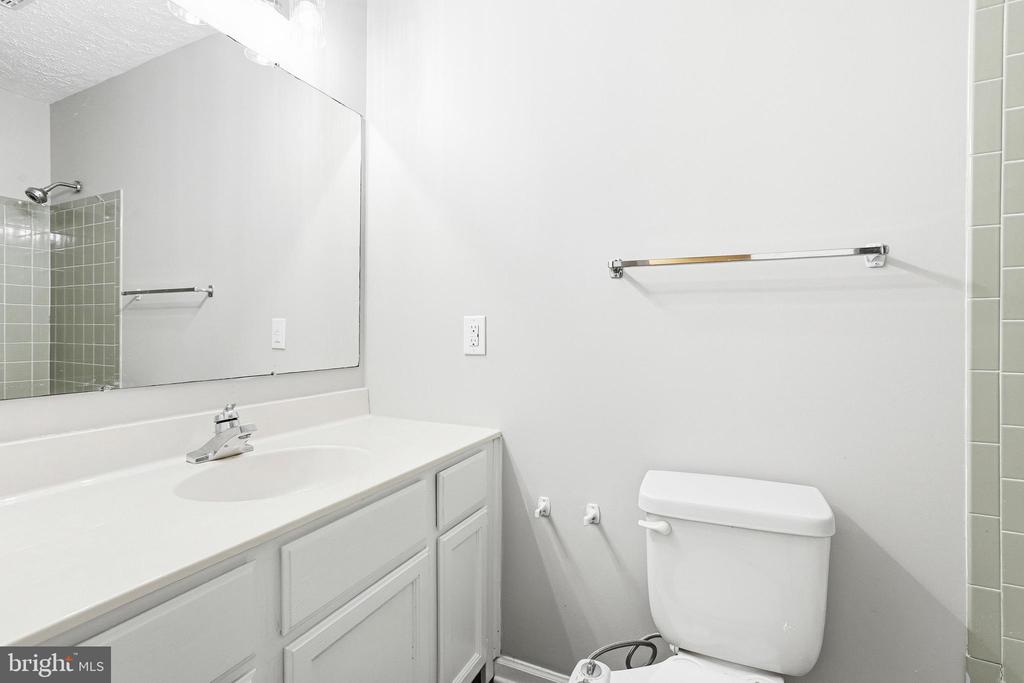 107 SUNSET CT, LOCUST GROVE, Virginia 22508, 3 Bedrooms Bedrooms, ,2 BathroomsBathrooms,Residential,107 SUNSET CT,VAOR2013912 MLS # VAOR2013912