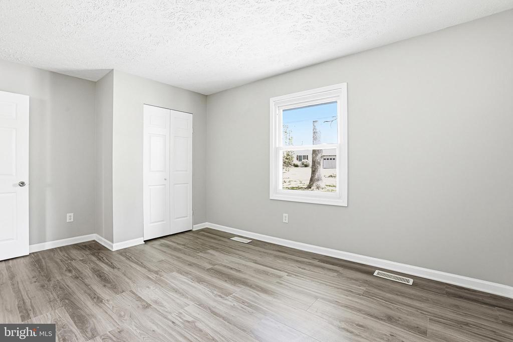 107 SUNSET CT, LOCUST GROVE, Virginia 22508, 3 Bedrooms Bedrooms, ,2 BathroomsBathrooms,Residential,107 SUNSET CT,VAOR2013912 MLS # VAOR2013912