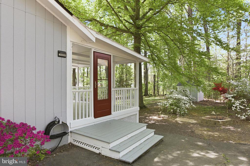 107 SUNSET CT, LOCUST GROVE, Virginia 22508, 3 Bedrooms Bedrooms, ,2 BathroomsBathrooms,Residential,107 SUNSET CT,VAOR2013912 MLS # VAOR2013912