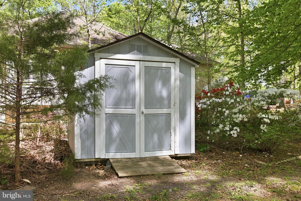 107 SUNSET CT, LOCUST GROVE, Virginia 22508, 3 Bedrooms Bedrooms, ,2 BathroomsBathrooms,Residential,107 SUNSET CT,VAOR2013912 MLS # VAOR2013912