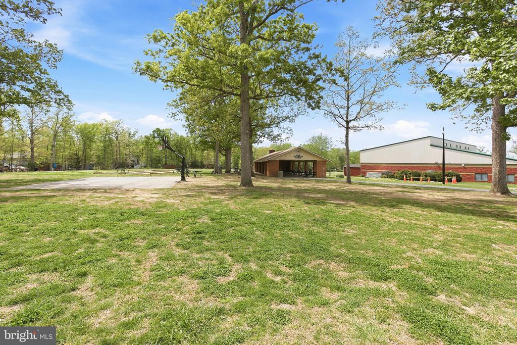 107 SUNSET CT, LOCUST GROVE, Virginia 22508, 3 Bedrooms Bedrooms, ,2 BathroomsBathrooms,Residential,107 SUNSET CT,VAOR2013912 MLS # VAOR2013912