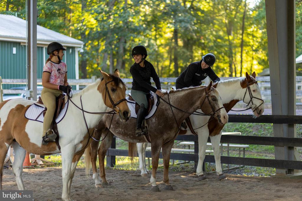 107 SUNSET CT, LOCUST GROVE, Virginia 22508, 3 Bedrooms Bedrooms, ,2 BathroomsBathrooms,Residential,107 SUNSET CT,VAOR2013912 MLS # VAOR2013912