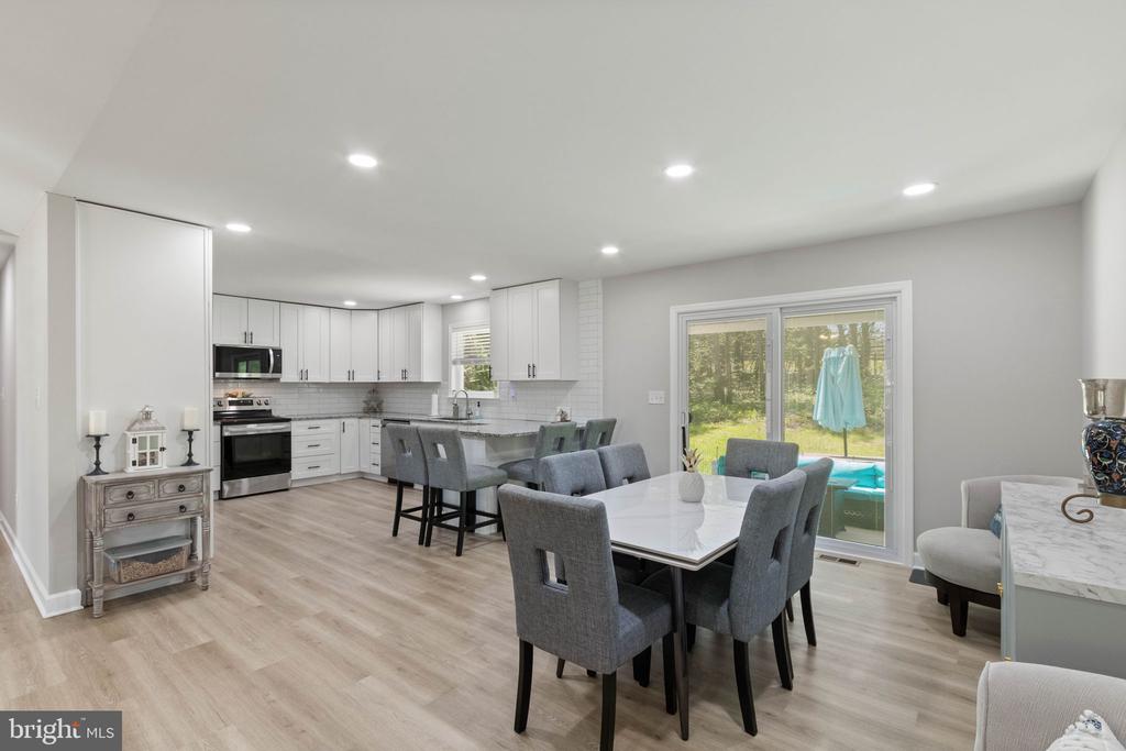 1906 LAKEVIEW PKWY, LOCUST GROVE, Virginia 22508, 3 Bedrooms Bedrooms, ,2 BathroomsBathrooms,Residential,1906 LAKEVIEW PKWY,VAOR2013918 MLS # VAOR2013918