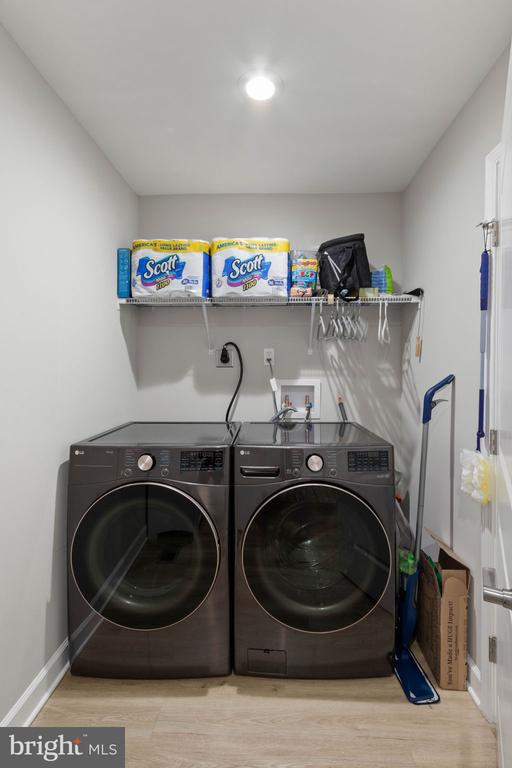 1906 LAKEVIEW PKWY, LOCUST GROVE, Virginia 22508, 3 Bedrooms Bedrooms, ,2 BathroomsBathrooms,Residential,1906 LAKEVIEW PKWY,VAOR2013918 MLS # VAOR2013918