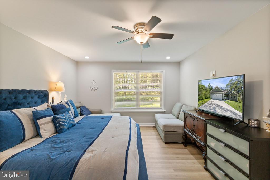 1906 LAKEVIEW PKWY, LOCUST GROVE, Virginia 22508, 3 Bedrooms Bedrooms, ,2 BathroomsBathrooms,Residential,1906 LAKEVIEW PKWY,VAOR2013918 MLS # VAOR2013918