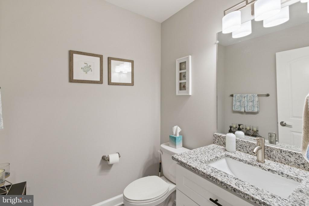 1906 LAKEVIEW PKWY, LOCUST GROVE, Virginia 22508, 3 Bedrooms Bedrooms, ,2 BathroomsBathrooms,Residential,1906 LAKEVIEW PKWY,VAOR2013918 MLS # VAOR2013918