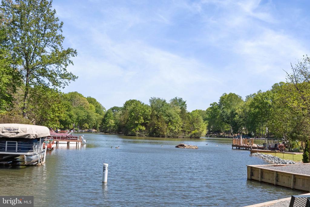 1906 LAKEVIEW PKWY, LOCUST GROVE, Virginia 22508, 3 Bedrooms Bedrooms, ,2 BathroomsBathrooms,Residential,1906 LAKEVIEW PKWY,VAOR2013918 MLS # VAOR2013918