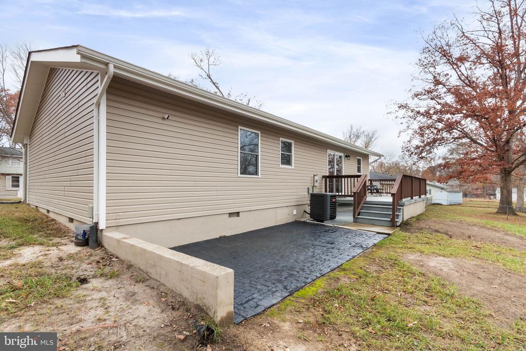 813 SHERWOOD LN, FREDERICKSBURG, Virginia 22407, 3 Bedrooms Bedrooms, ,2 BathroomsBathrooms,Residential,813 SHERWOOD LN,VASP2037652 MLS # VASP2037652