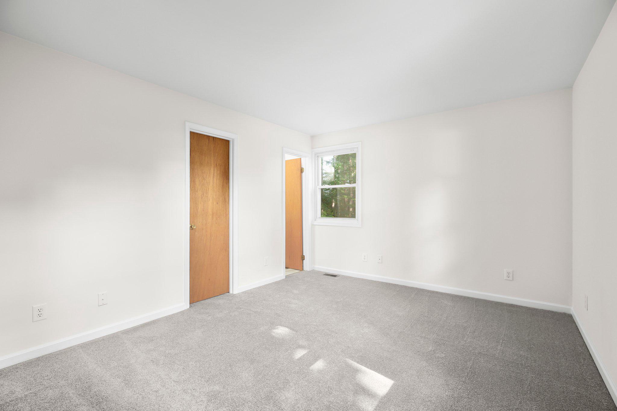 10934 DEERFIELD DR, FREDERICKSBURG, Virginia 22407, 3 Bedrooms Bedrooms, ,2 BathroomsBathrooms,Residential,10934 DEERFIELD DR,VASP2041004 MLS # VASP2041004