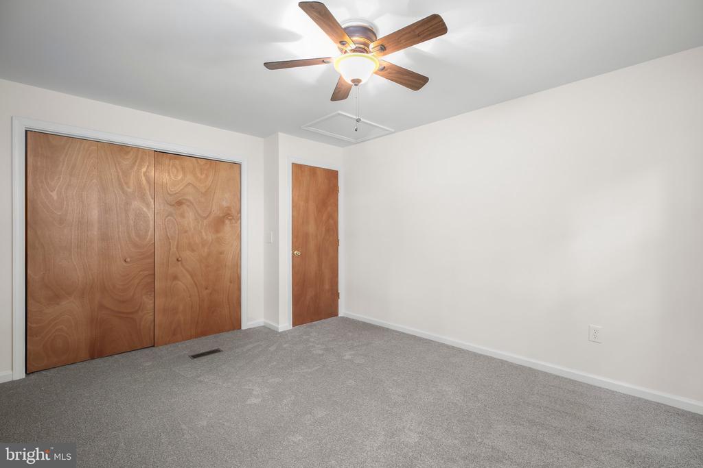 10934 DEERFIELD DR, FREDERICKSBURG, Virginia 22407, 3 Bedrooms Bedrooms, ,2 BathroomsBathrooms,Residential,10934 DEERFIELD DR,VASP2041004 MLS # VASP2041004