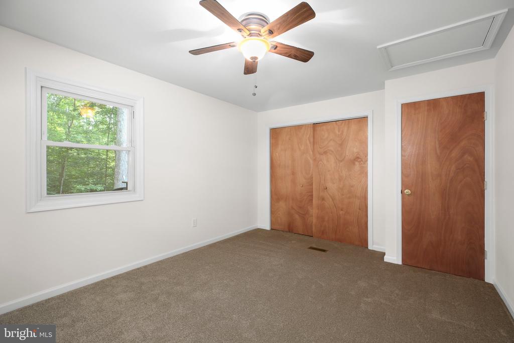 10934 DEERFIELD DR, FREDERICKSBURG, Virginia 22407, 3 Bedrooms Bedrooms, ,2 BathroomsBathrooms,Residential,10934 DEERFIELD DR,VASP2041004 MLS # VASP2041004