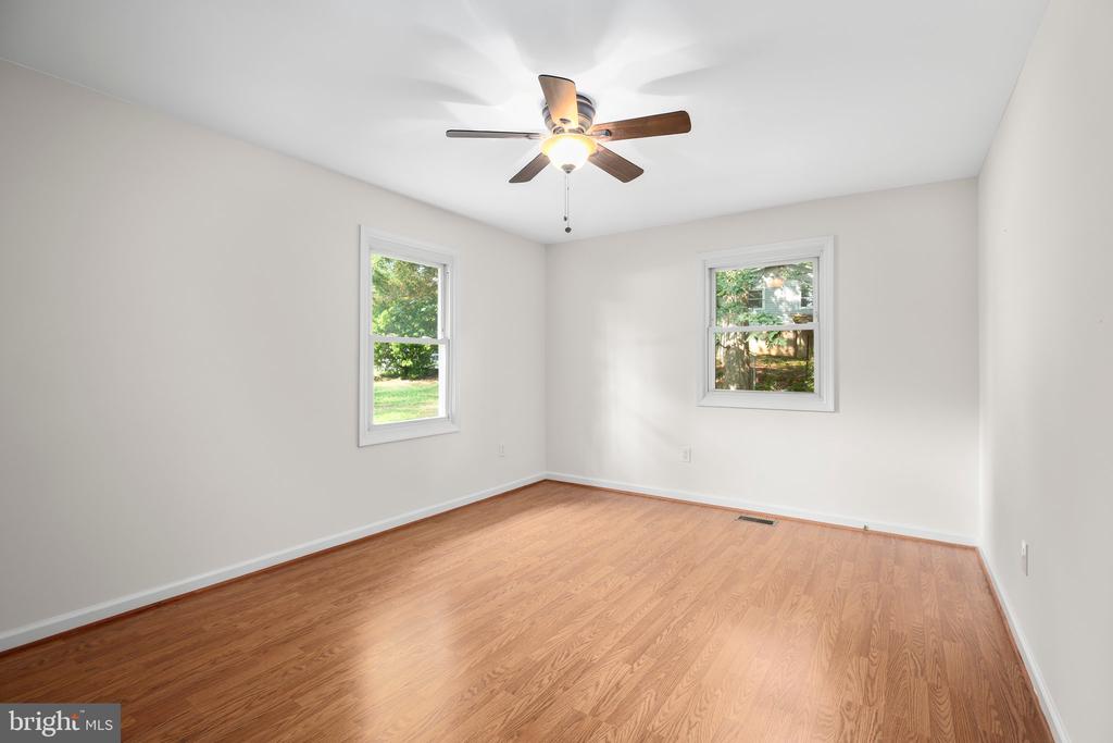 10934 DEERFIELD DR, FREDERICKSBURG, Virginia 22407, 3 Bedrooms Bedrooms, ,2 BathroomsBathrooms,Residential,10934 DEERFIELD DR,VASP2041004 MLS # VASP2041004