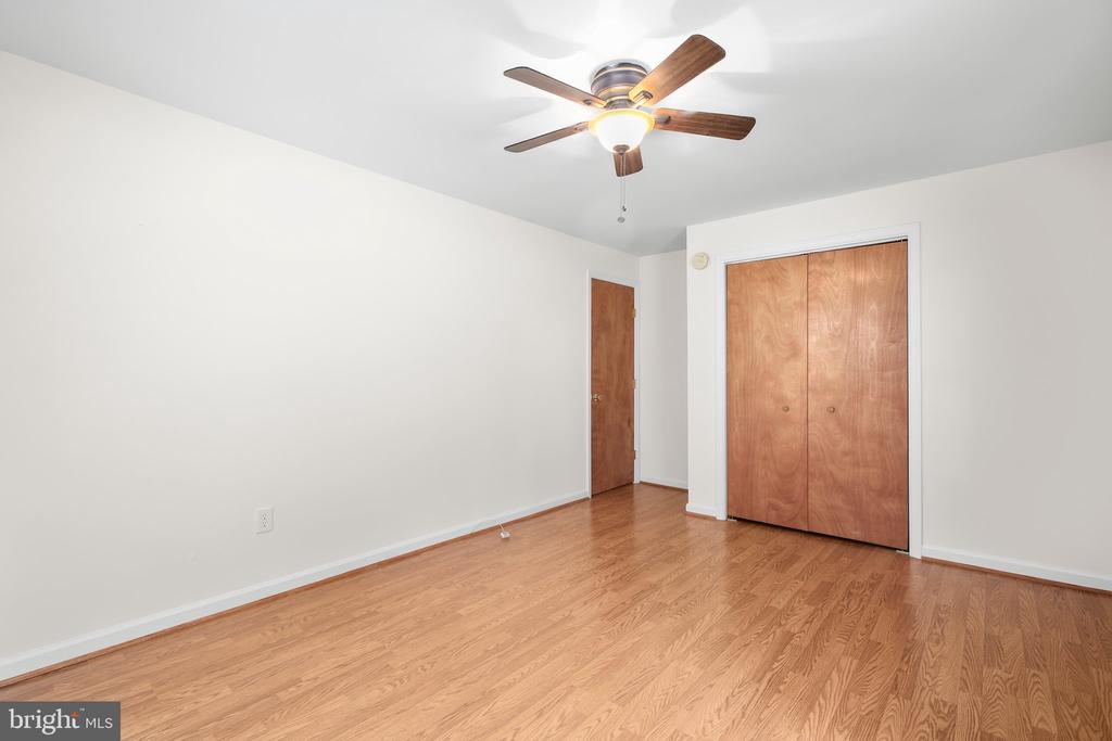 10934 DEERFIELD DR, FREDERICKSBURG, Virginia 22407, 3 Bedrooms Bedrooms, ,2 BathroomsBathrooms,Residential,10934 DEERFIELD DR,VASP2041004 MLS # VASP2041004