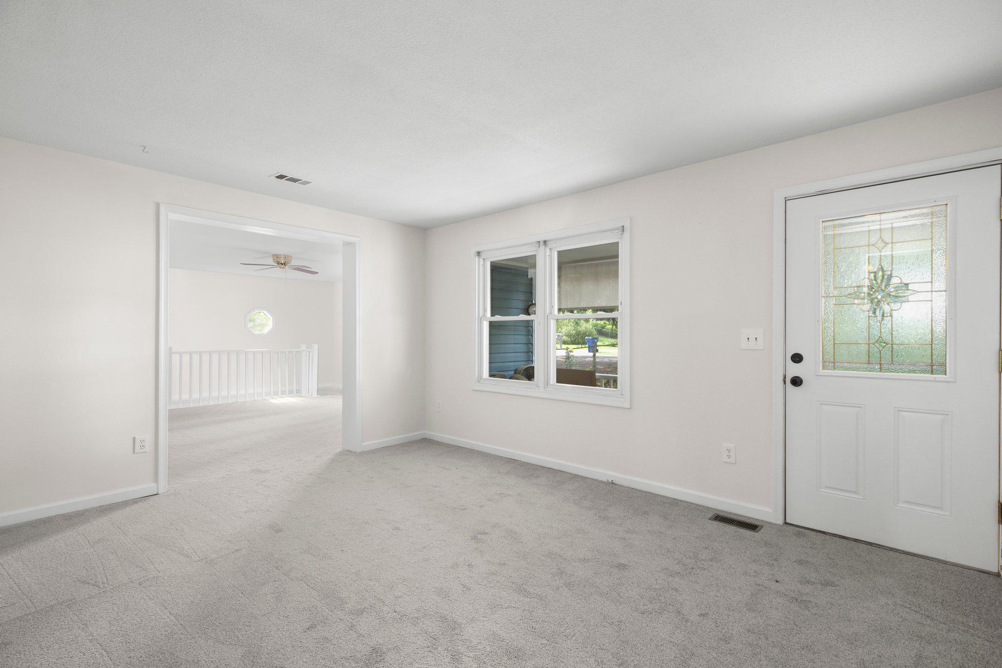 10934 DEERFIELD DR, FREDERICKSBURG, Virginia 22407, 3 Bedrooms Bedrooms, ,2 BathroomsBathrooms,Residential,10934 DEERFIELD DR,VASP2041004 MLS # VASP2041004