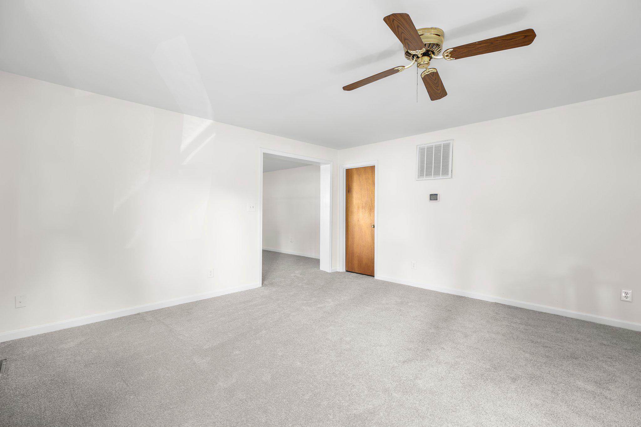 10934 DEERFIELD DR, FREDERICKSBURG, Virginia 22407, 3 Bedrooms Bedrooms, ,2 BathroomsBathrooms,Residential,10934 DEERFIELD DR,VASP2041004 MLS # VASP2041004